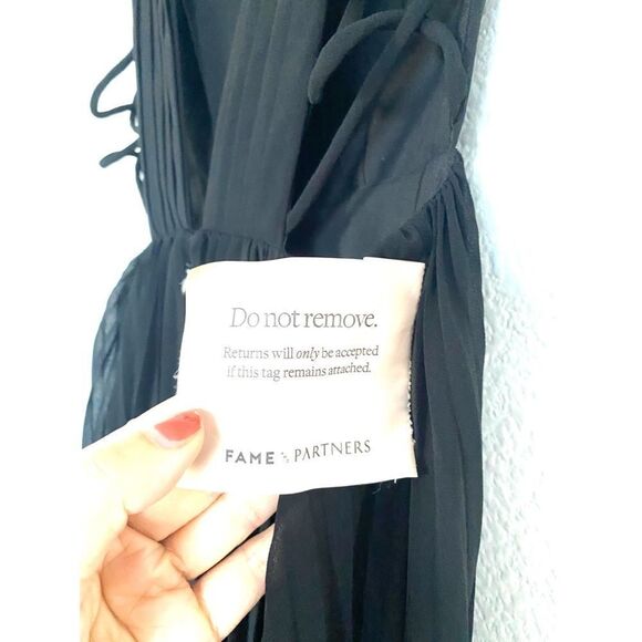Fame and Partners Plunge Allegra Dress Black size US2 - Picture 12 of 13